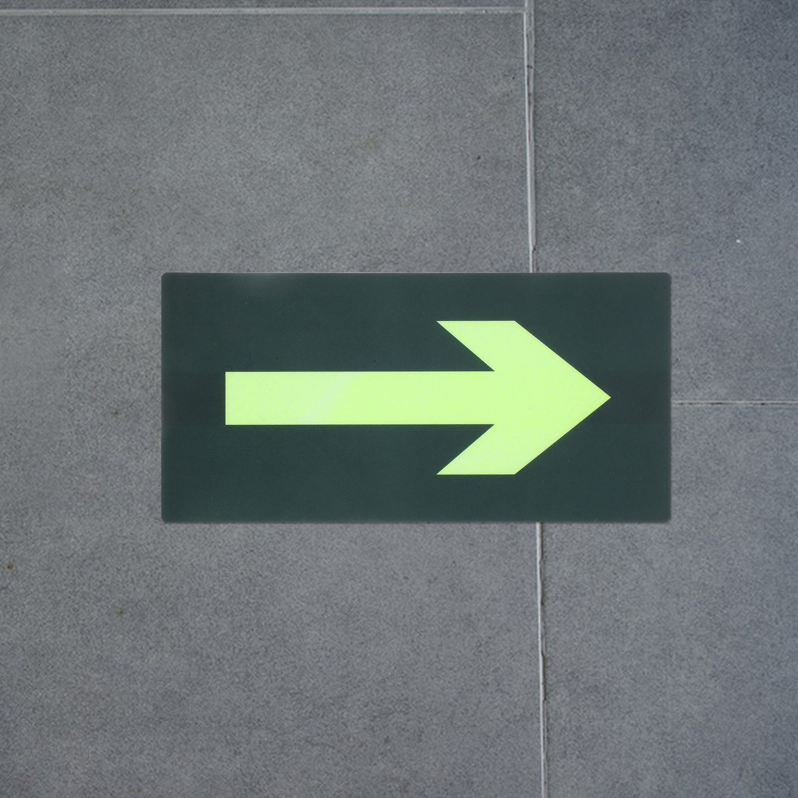 8 шт. светящихся в темноте нак – обзор и цена Emergency Exit Sign
